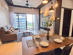 Atlantis4-8pax/5 min toTown Jonker St/Pool View